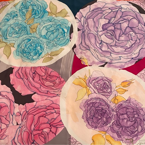 Christian Dior Scarf (authentic) - Picture 2 of 7